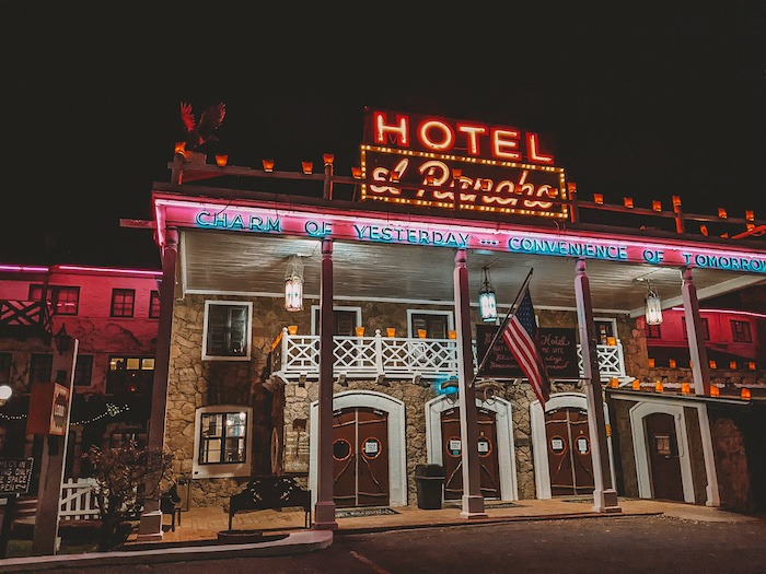 Ghost Towns of Route 66 - Hotel El Rancho